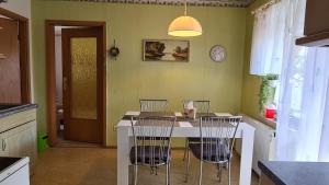Ferienwohnung-Haus-Waldblick