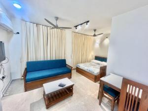 Waterfront LakeView AC Studio Apartment Hiranandani Estate Thane West