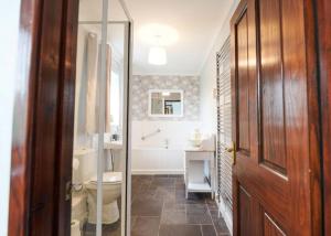 Coedllys Cottage - A countryside retreat for families and friends, with exclusive use of a swim spa