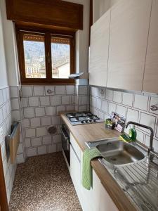 Valley View Apartment