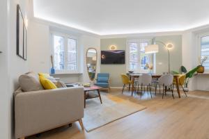 Cheerful Blue Flat by Wonderful Italy