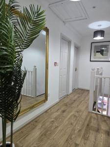 5BR 5BA House with Free Parking for Family and Corporate