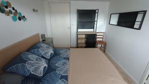 Entre Puy-de-Dôme et Corrèze Appartement pour 4 personnes avec terrasse et jardin