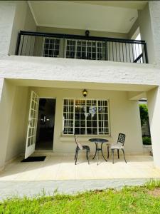 Sandton Luxury Suite 1