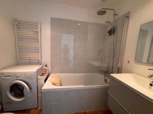 Boulouris, Near Beach & Terrace - 3 People