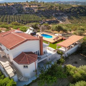 Villa Aegli Private Pool Retreat near Heraklion