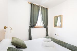 TenoHomes Stunning Family Retreat in Los Silos