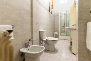 Quercianella Relax in Villa with Patio & Garden