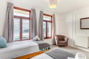 3 Bed in Looe oc-l10097