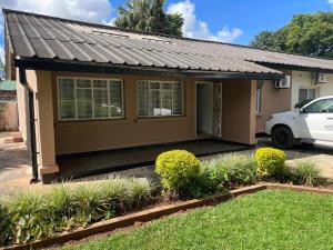 Thabo Flat3 Roan Road 27