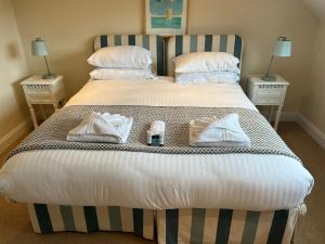 Stylish 3BR with Parking and Garden