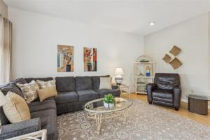 7452 Anchorage