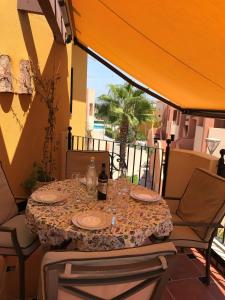 Apartment with roof terrace in Punta Prima!