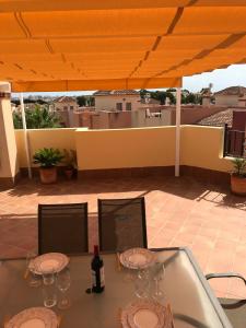 Apartment with roof terrace in Punta Prima!