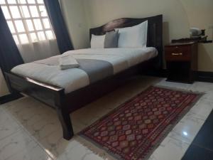 Thayu Apartments- Amani