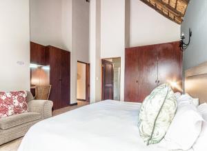 Zebula Bush Lodge 77