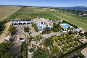 Hacienda Los Naranjos - Villa de Lujo Privada con Piscina - BBQ y Sala de Juegos