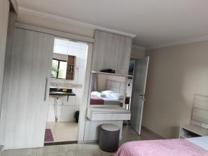 Amplo apartamento, acesso fácil ao Centro e Shopping