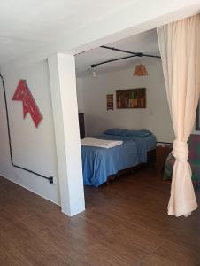 Casa em Sambaqui 50passos do mar