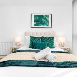 Modern 2 Bed Apartment - City Center - Parking - Netflix 205HA