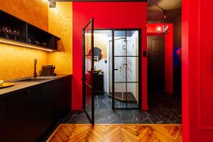 Love Krak-Off - Studio BDSM Dream Theater