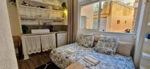 small authentic studio in the heart of the city center