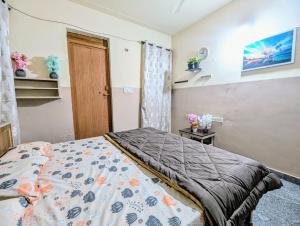 3 Bedroom AC and Non AC Homestay ELite
