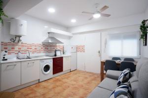 Beach Apto con Terraza 1 Hab más sofá cama a 2 min Playa