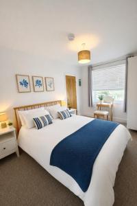 Seascape Lyme Regis - 2 minute walk to sea front