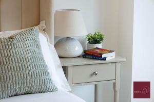 Hook Three Bed Flat Parking