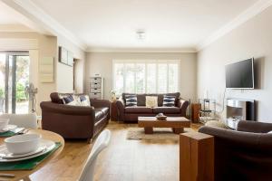 Sandy Shores - Moments from Blue Flag Sandbanks Beach