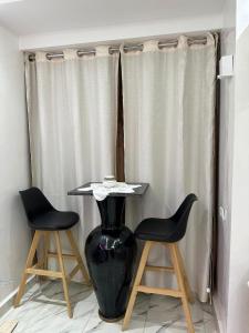 Modern City Center Studio