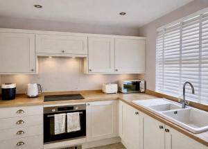 Seascape Lyme Regis - 2 minute walk to sea front