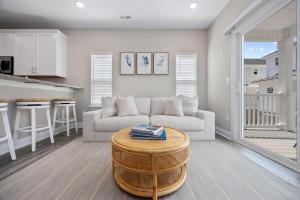 Sea Cloud - Across From Ocean - Pet Friendly