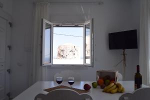 Enalios House