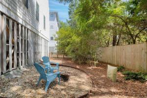Mt Pleasant Beach Retreat- Mins to Beach-Hot Tub