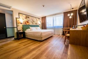 Hotel Director Vitacura