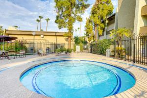Pool and Hot Tub at Gem in the Heart of Old Town!