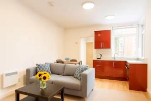 Top Rated Fitzrovia 2BR for 4