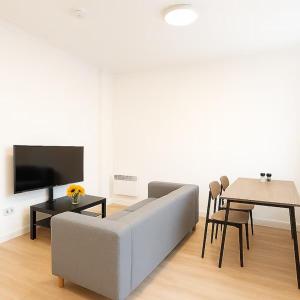 Top Rated Fitzrovia 2BR for 4