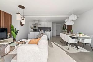 Estepona Retreat 3BR with Ocean Views - Fitness, Pool and Wellness Access