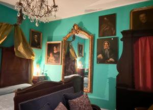 Art action room img25