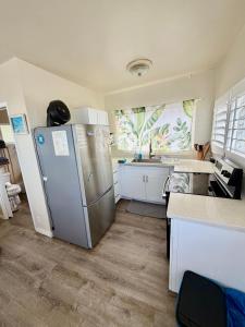 Mokulēia Beach Houses at Owens Retreat