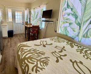 Mokulēia Beach Houses at Owens Retreat