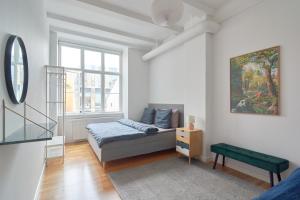 Super stylish 3-bedroom apartment in City Center