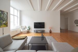 Super stylish 3-bedroom apartment in City Center