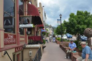 Downtown Manitou Suite