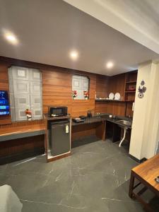 CORAL by Shvisa Home Stays