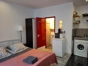 Small studio at Corvin negyed