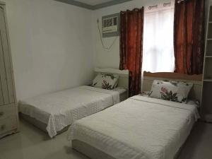 3BR Home Forest View El Kabayo Rd SBFZ 4 Beds